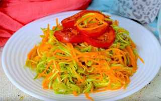 Готовим закусочный салат из кабачков по-корейски