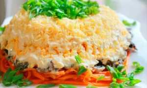 Праздничный салат с куриным филе и морковью по-корейски