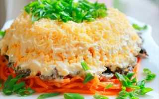 Праздничный салат с куриным филе и морковью по-корейски