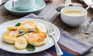 Банановые сырники: рецепты с различными добавками на каждый день
