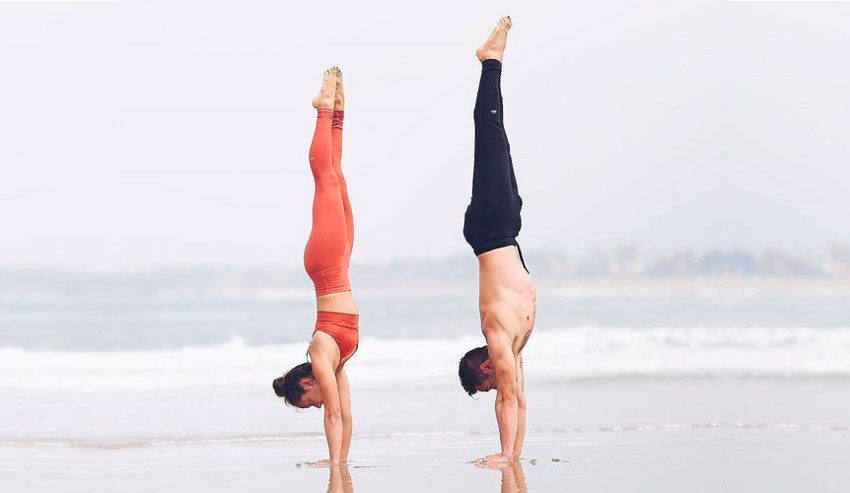 Практикуйте свободную стойку на руках