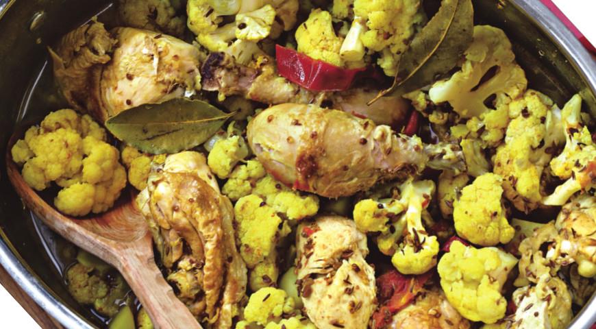 Готовим курицу с цветной капустой в духовке: рецепты пошагово