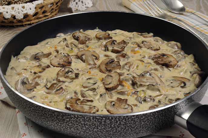 Вкусные рецепты приготовления грибов в сливочном соусе