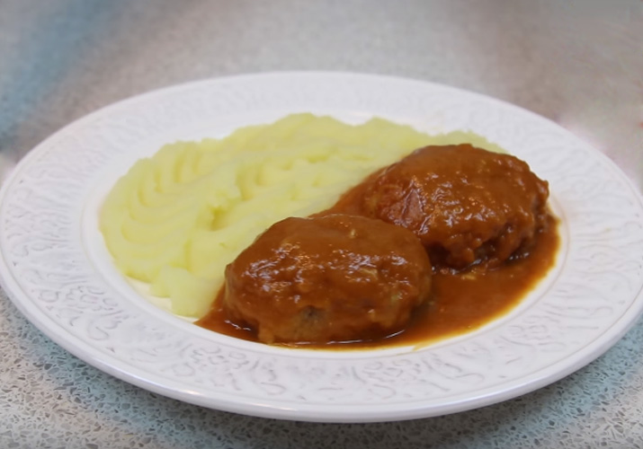 Варианты подлив для вкусного картофельного пюре на каждый день