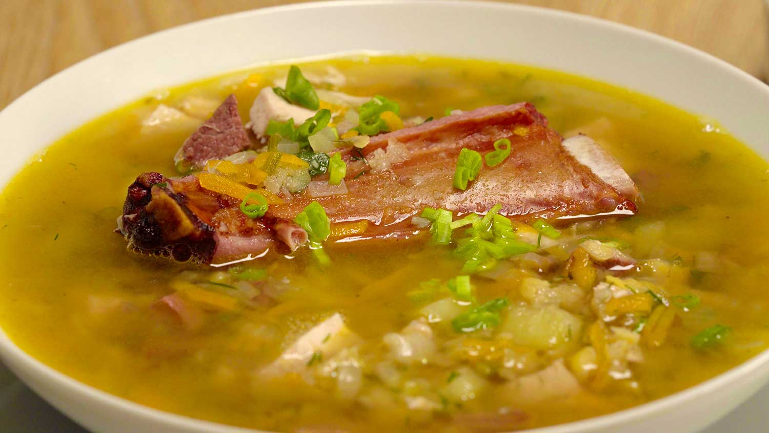 Гороховый суп с копчеными свиными ребрышками — подборка вкусных рецептов