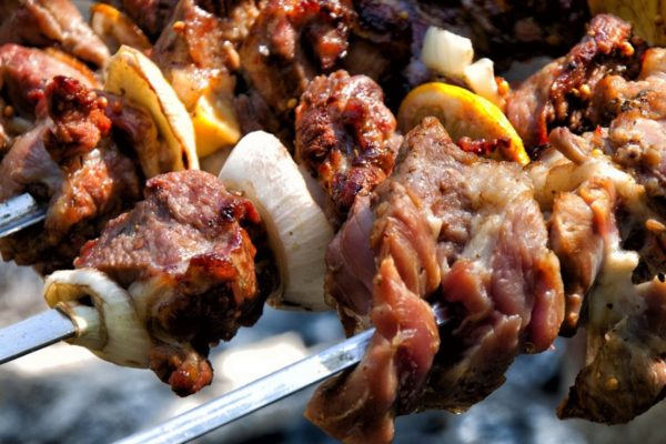Маринуем свинину в уксусе на шашлык: лучшие рецепты