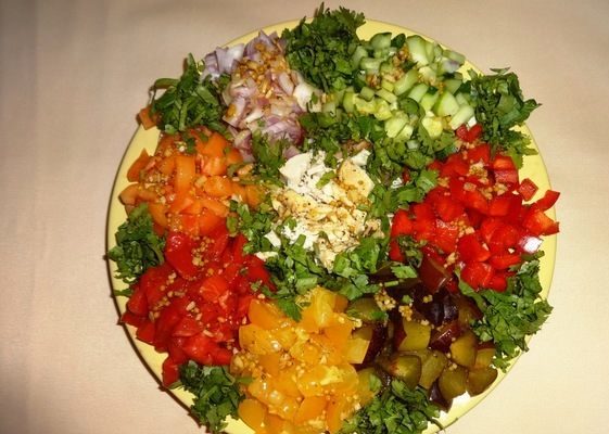 Готовим яркий и вкусный салат «Цветик семицветик»