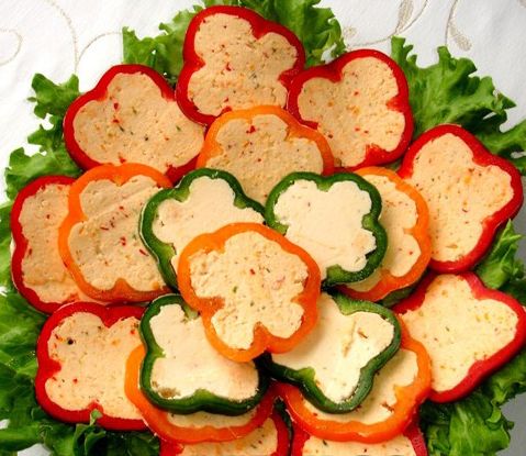 Рецепты холодной закуски - перец фаршированный сыром