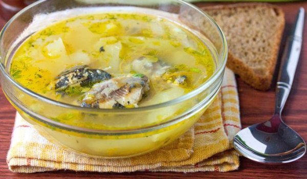 Как приготовить классную уху из любой скумбрии