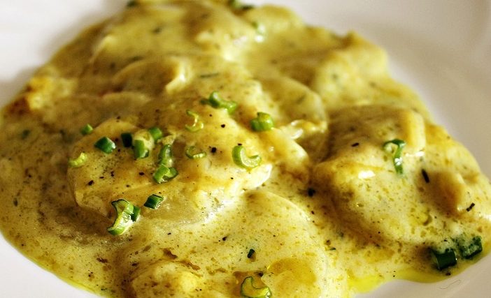 Как приготовить тушеные огурцы в сливках, в сметане, с мясом