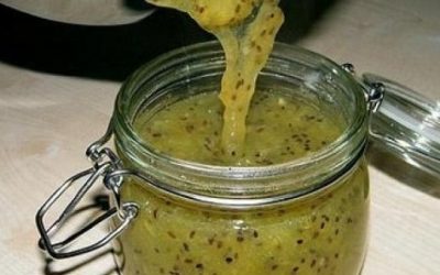 Желейное варенье из крыжовника