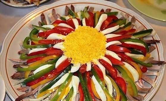 Готовим яркий и вкусный салат «Цветик семицветик»