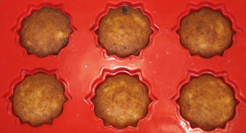 Пошаговые классические рецепты кекса с изюмом