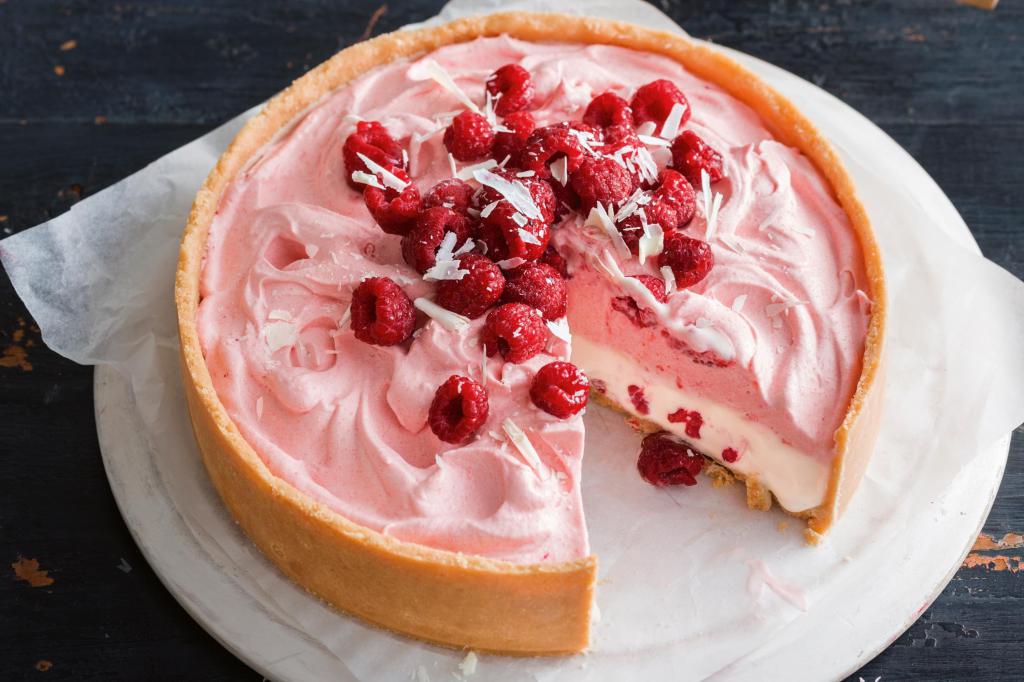 Готовим красивый и вкусный желейный торт с фруктами