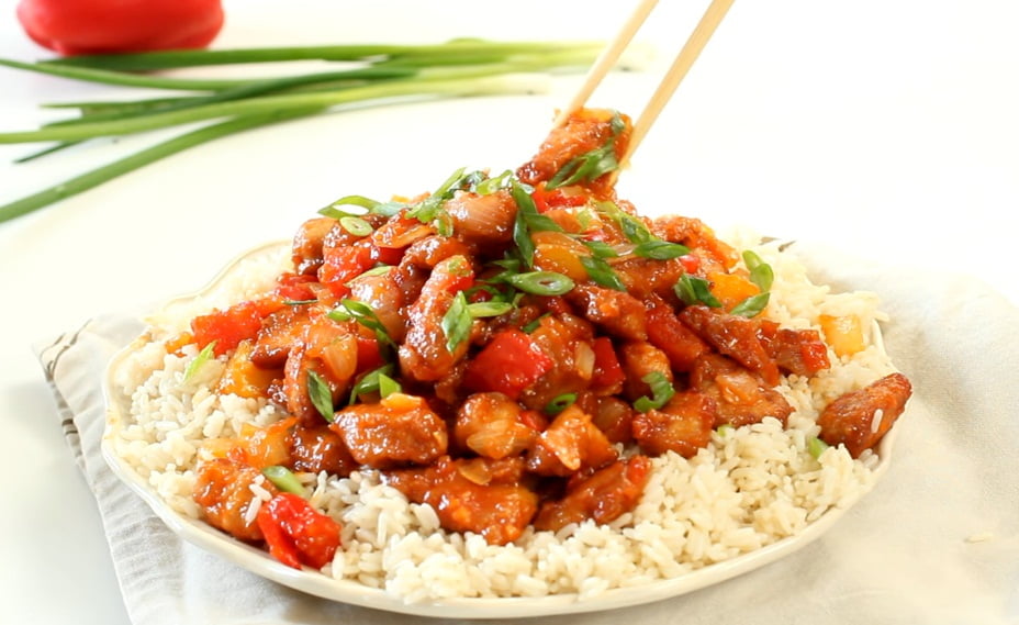 Готовим вкусную курицу в остро сладком соусе