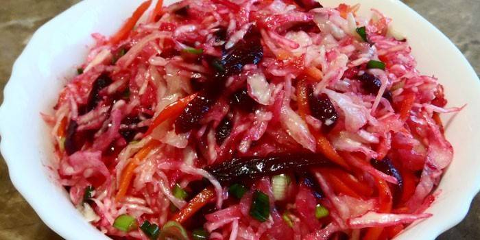 Быстрая капуста квашеная кусочками
