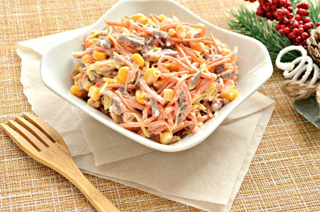 Рецепты салата с копченой курицей, корейской морковью и кукурузой
