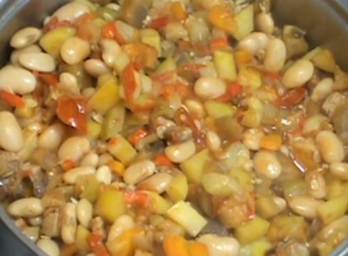 Готовим картофельное рагу на ужин с кабачками, с баклажанами, с мясом