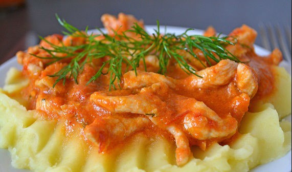 Варианты подлив для вкусного картофельного пюре на каждый день