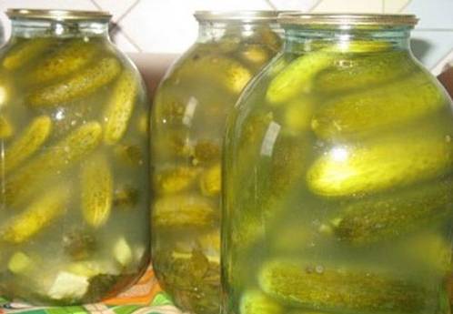 Маринованные огурцы помутнели