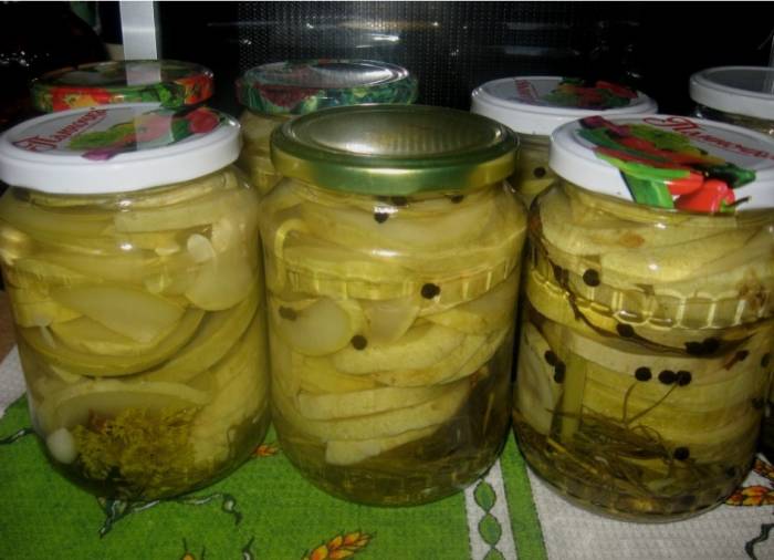 Болгарские маринованные огурцы