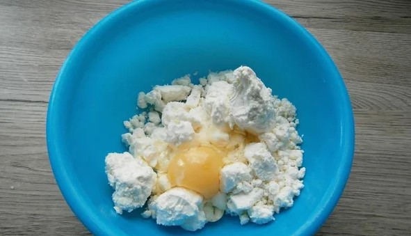Как сделать самую вкусную начинку для ватрушек из творога