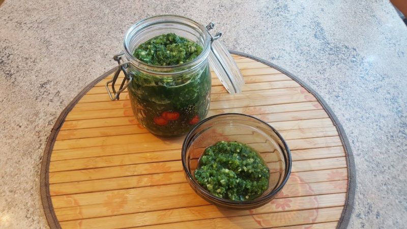 Аджика зеленая