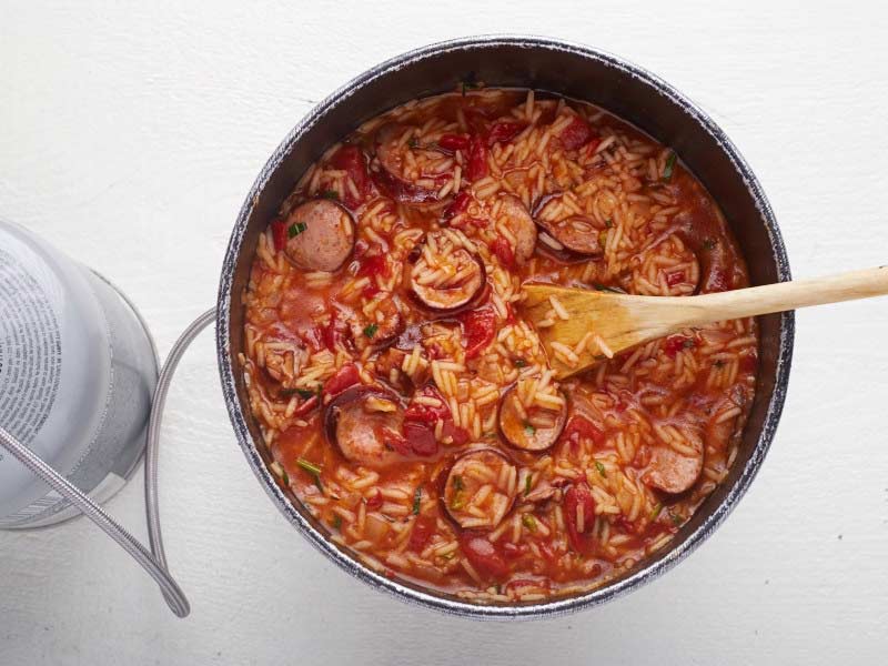 Сборник мини-рецептов по приготовлению вкусных сосисок в соусе