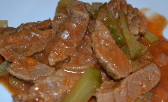 Как приготовить тушеные огурцы в сливках, в сметане, с мясом