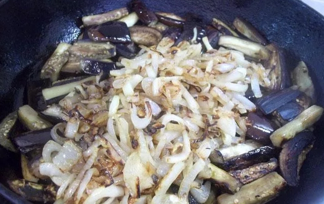 Баклажаны жареные – быстрые рецепты приготовления вкусных блюд
