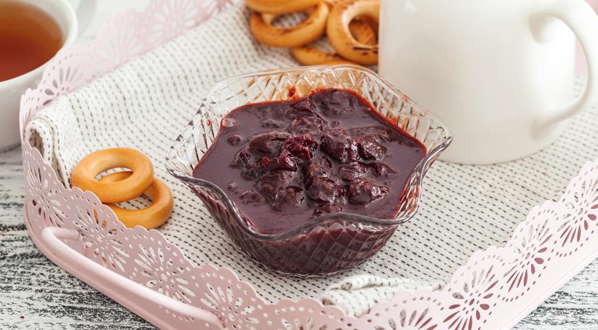 Как приготовить вкусное вишневое варенье с шоколадом