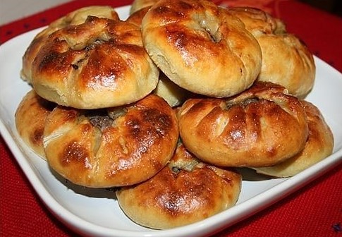 Беляши печеные с мясом в духовке — пошаговые фото рецепты