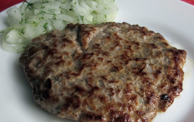 Бифштекс - нюансы выбора мяса и правила приготовления
