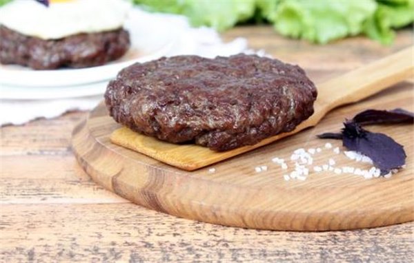 Рецепты бифштекс из говядины из фарша – классический и дополнительные варианты приготовления