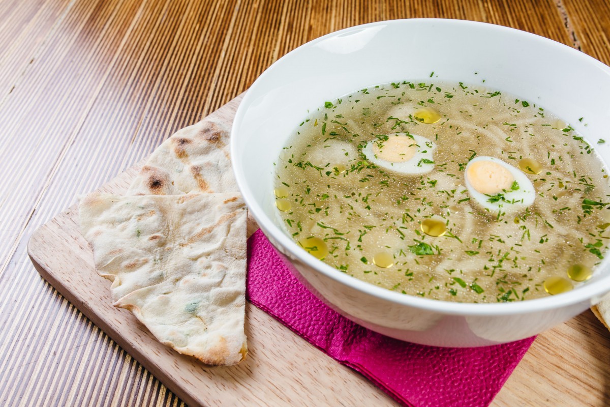 Бульон из курицы - из каких частей лучше варить и простые рецепты