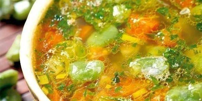 Бульон из курицы - из каких частей лучше варить и простые рецепты