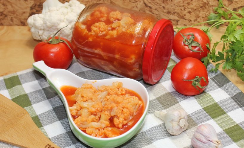 Как мариновать цветную капусту с помидорами на зиму