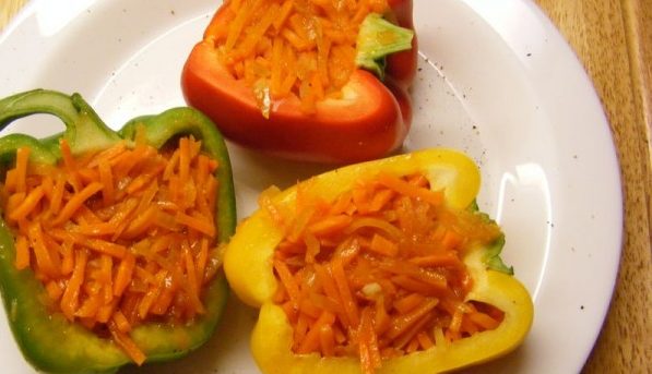 Готовим перец фаршированный морковью и луком на зиму