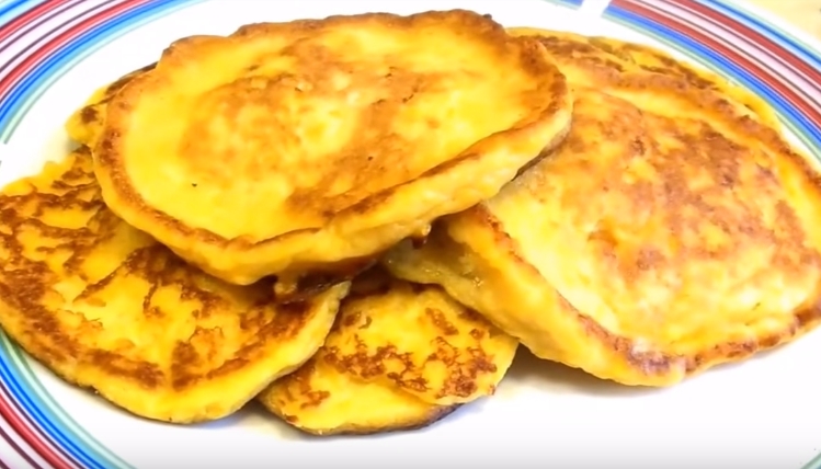 Подборка рецептов вкусных творожных оладьев