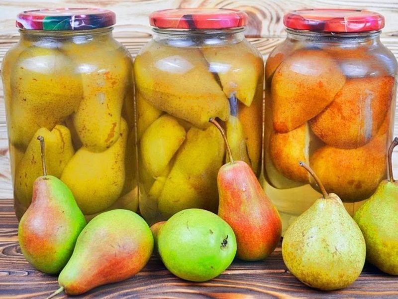 Как варить вкусный грушевый компот