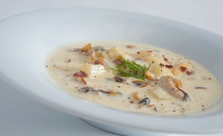 Как приготовить морской коктейль в сливочном соусе с макаронами