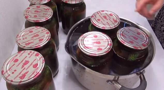 Маринованные огурцы с кетчупом чили
