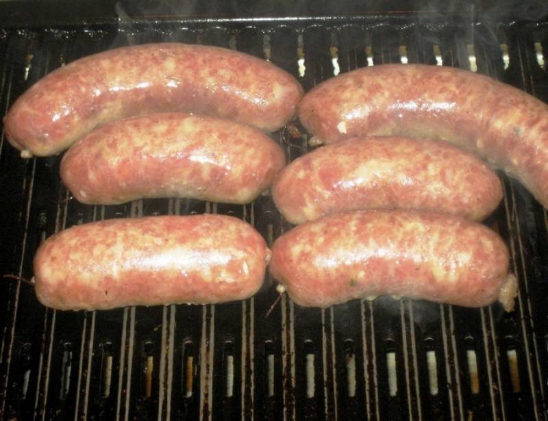 Как вкусно приготовить купаты в духовке
