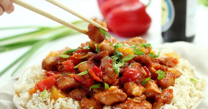 Готовим вкусную курицу в остро сладком соусе