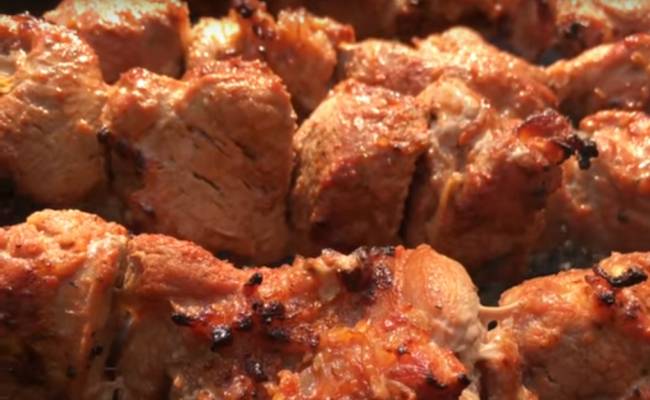 Как мариновать шашлык из свинины с лимоном