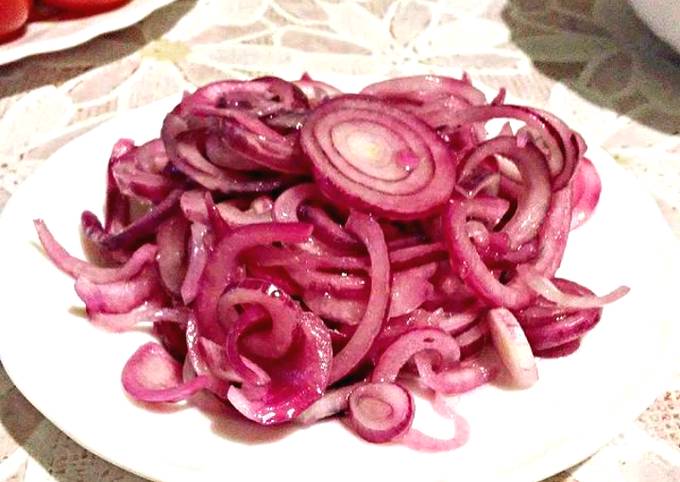 Как вкусно замариновать лук к шашлыку: рецепты с фото