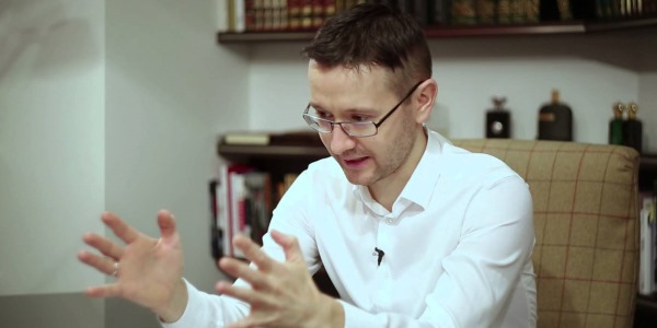 Упражнения и методики Шамиля Аляутдинова для лечения позвоночной грыжи
