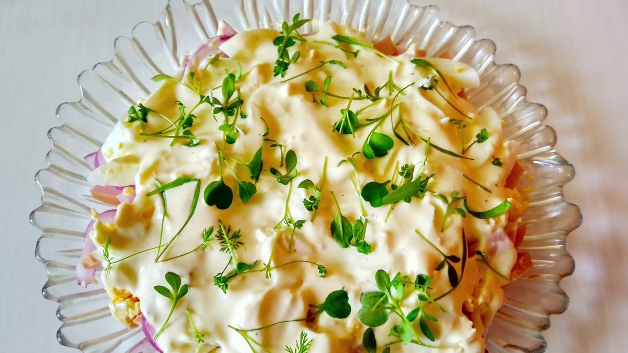 Готовим салат Людмила с ветчиной, грибами и курицей