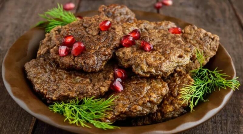 Как приготовить оладьи из говяжьей печени - простые и лучшие рецепты