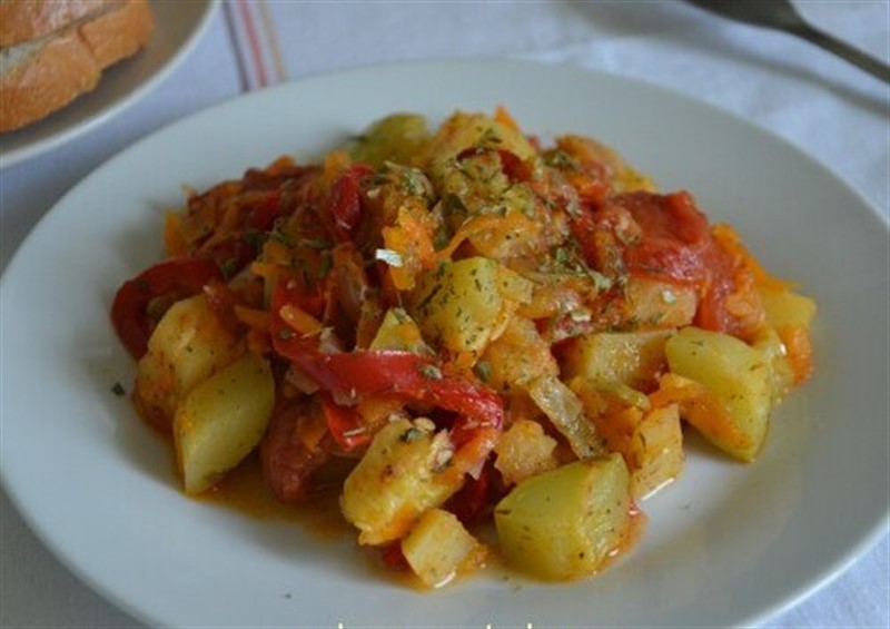 Готовим картофельное рагу на ужин с кабачками, с баклажанами, с мясом